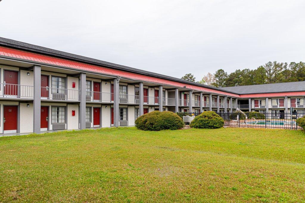 Red Roof Inn Savannah - Richmond Hill I-95 Exterior foto