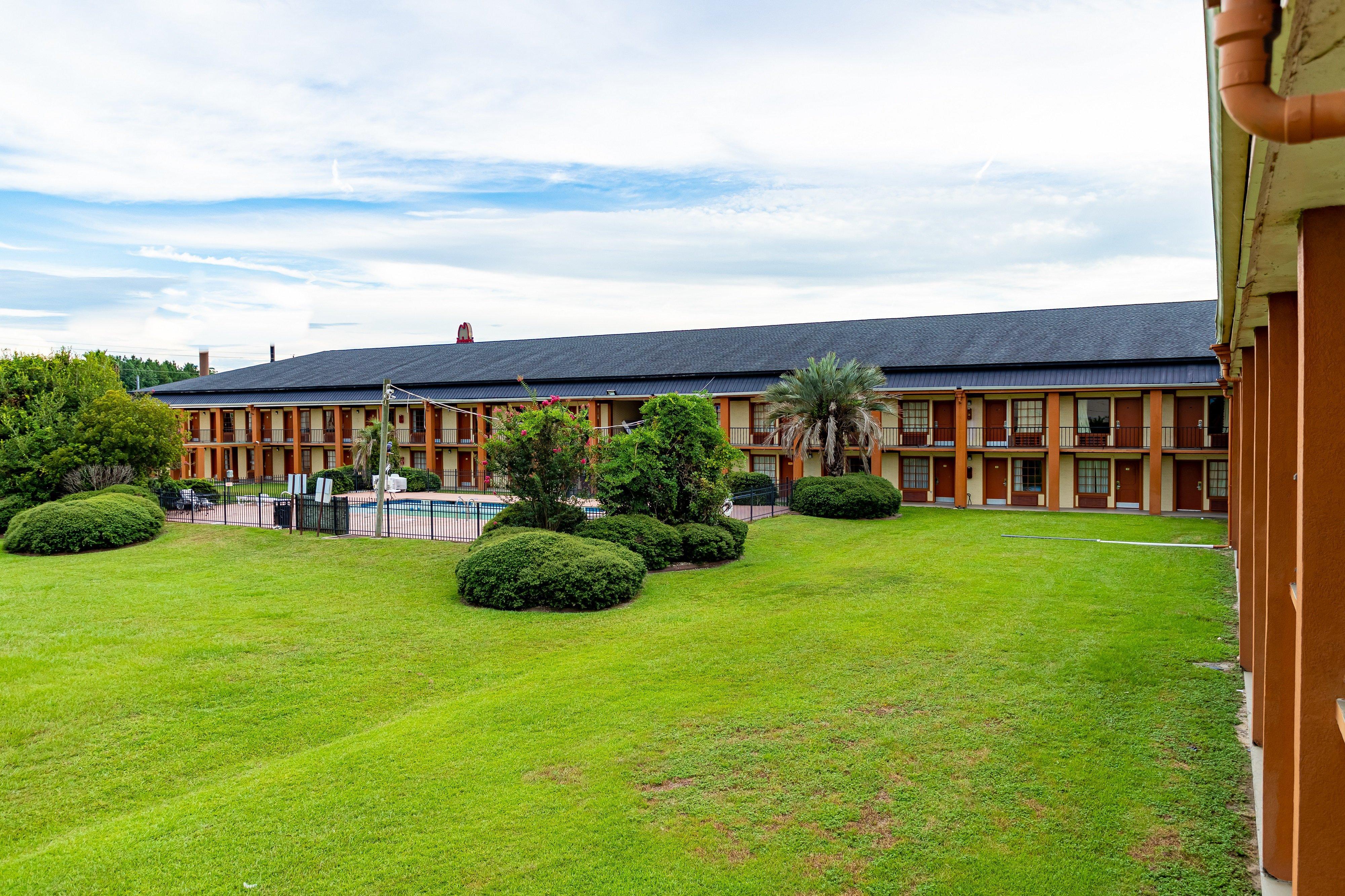 Red Roof Inn Savannah - Richmond Hill I-95 Exterior foto